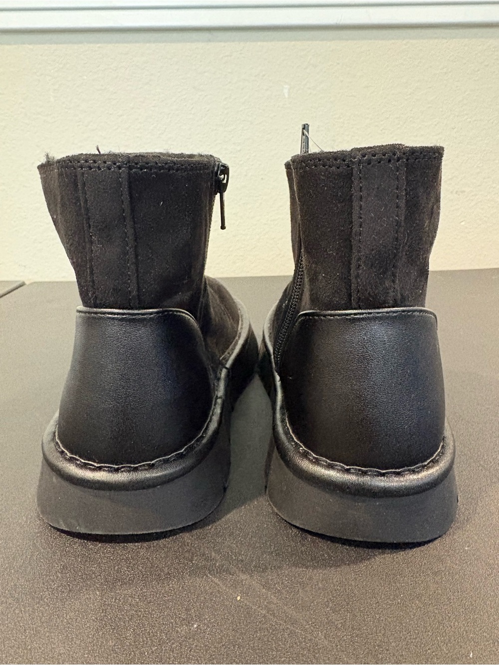 Cat & Jack Girls Honor Faux Suede Style Fur Lined Black Boots Toddler Youth 4Y - Picture 6 of 10